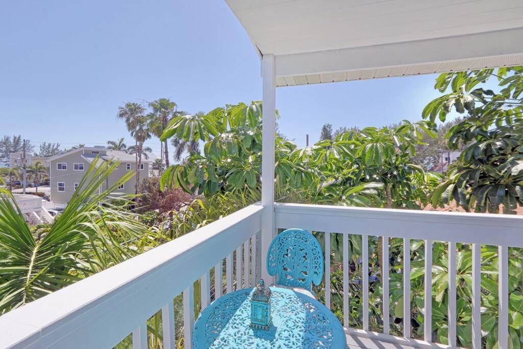 Large Private Home With Swimspa 100 Steps From Beach St. Pete Beach Exteriér fotografie